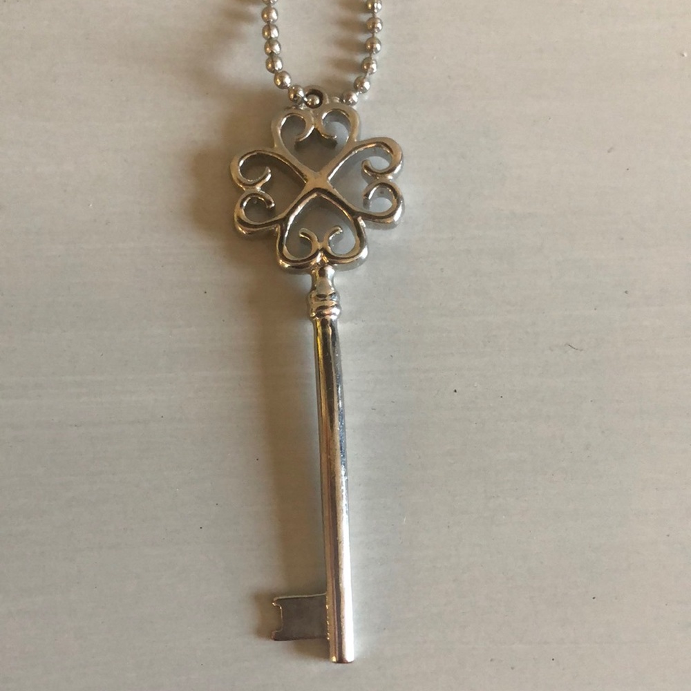 Key necklace - Picture 3 of 4